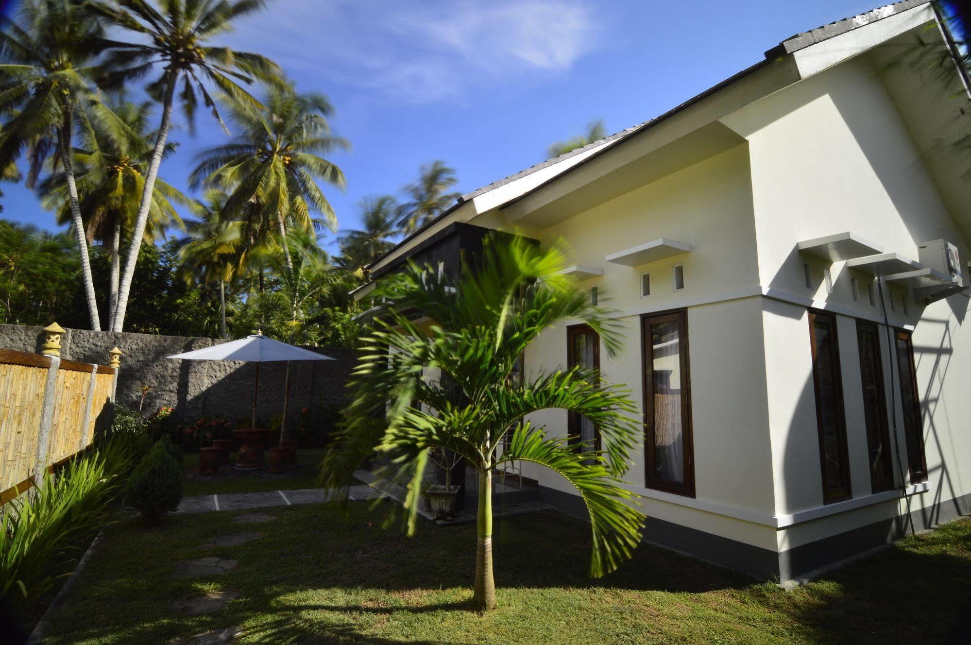 Shu Villa Lombok Kuta  Екстериор снимка
