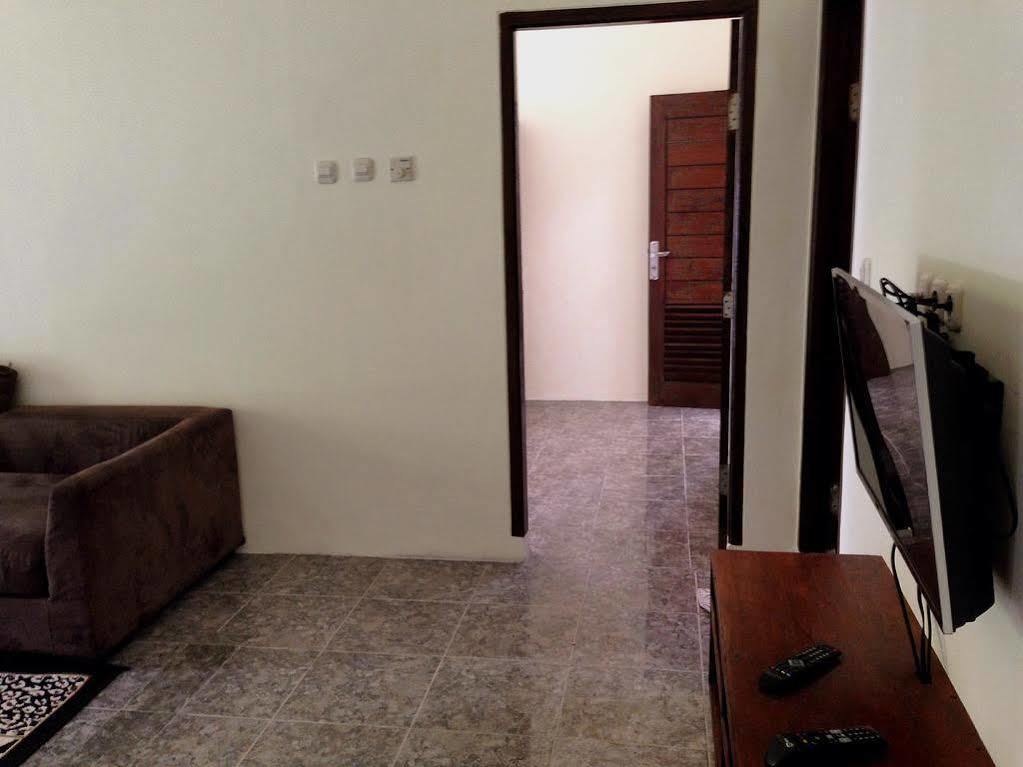 Shu Villa Lombok Kuta  Екстериор снимка